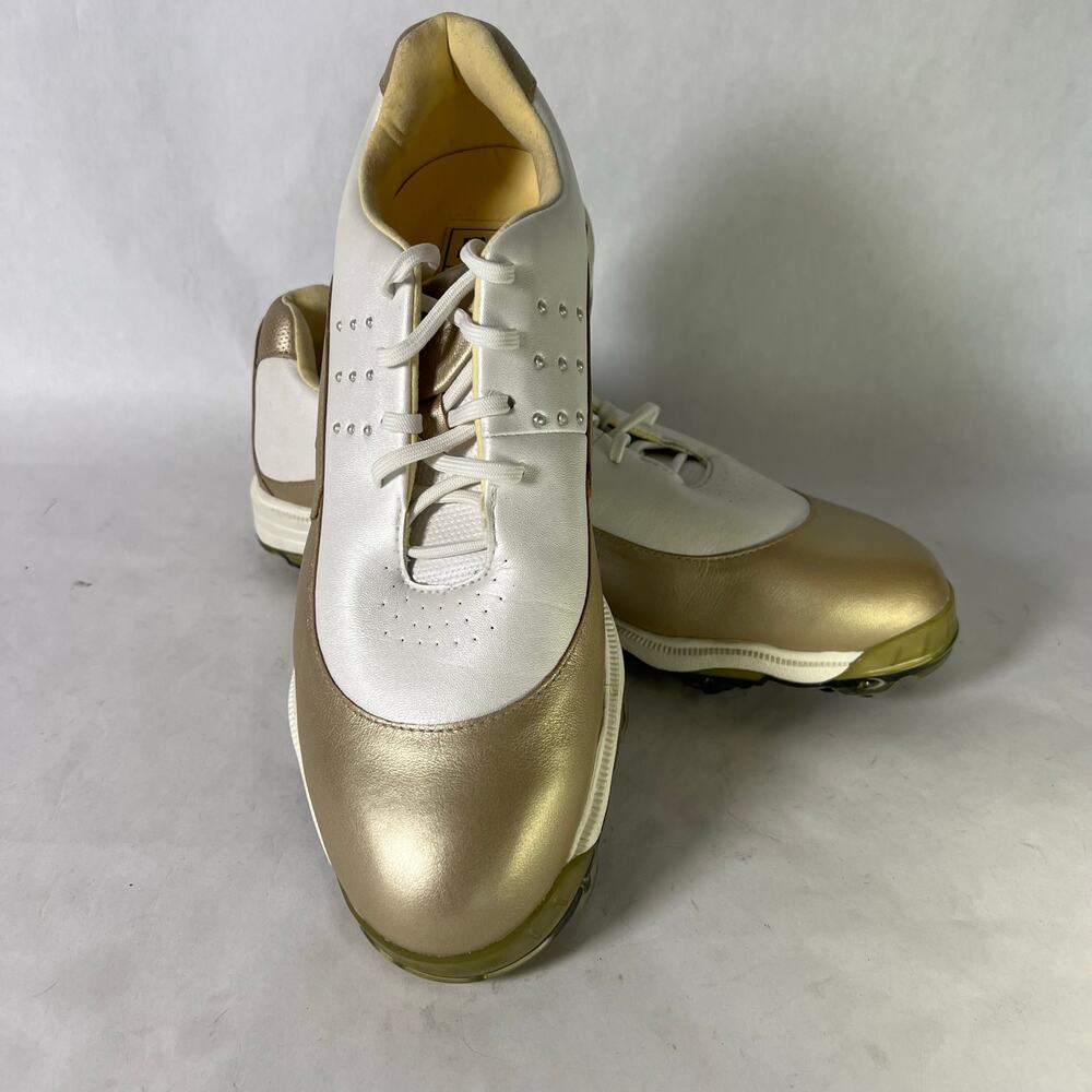 Adidas FitFORM Women’s Golf Shoes • Size 9 • Unworn Performance Spikeless
